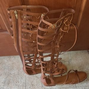 Vince Camuto Brown Gladiator Boots Size 10